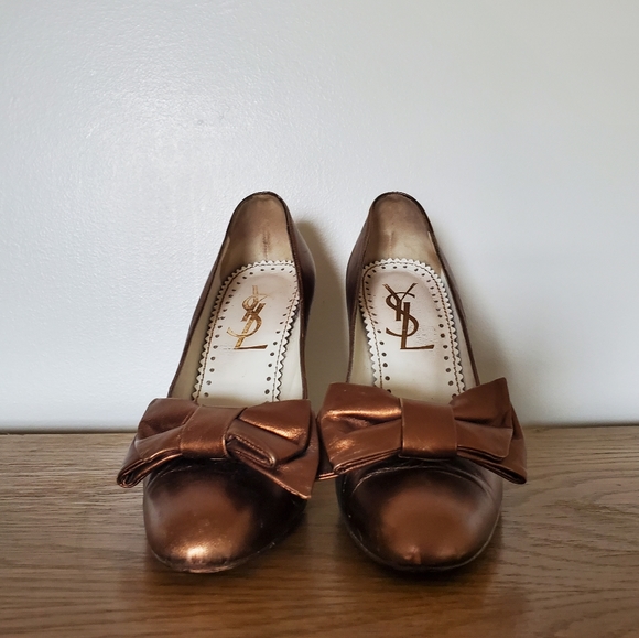 YSL Yves Saint Laurent Bronze Leather Pump with Detachable Leather Bow Size 37 - Picture 7 of 14